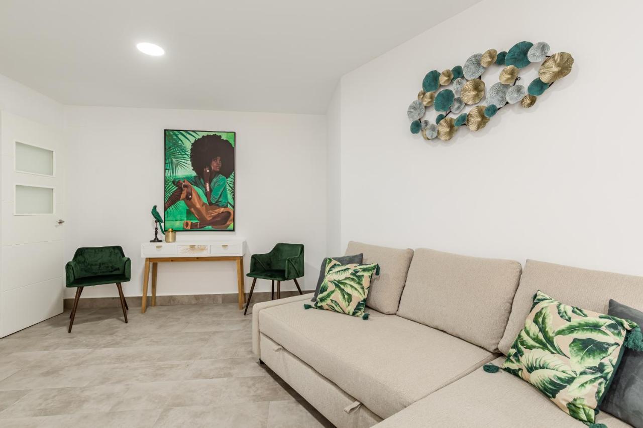 Modern Apartment Steps From The Beach Torrox Eksteriør billede