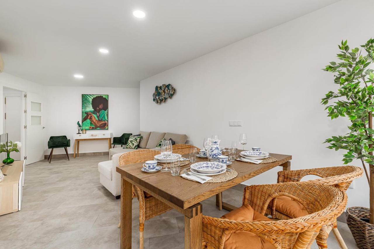 Modern Apartment Steps From The Beach Torrox Eksteriør billede