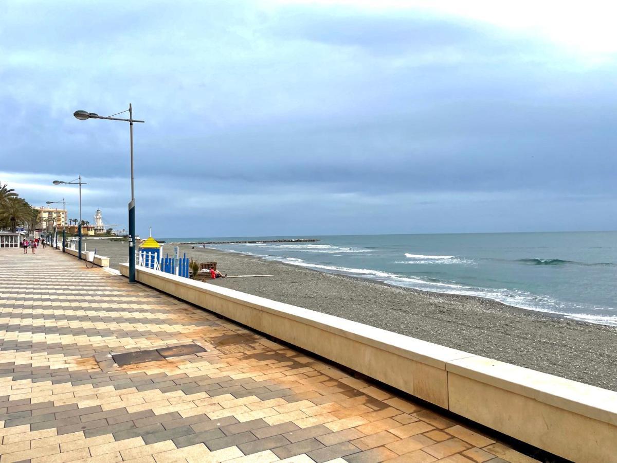 Modern Apartment Steps From The Beach Torrox Eksteriør billede